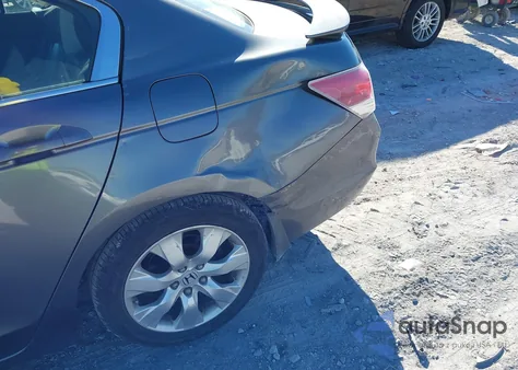 2008 Honda Accord 2.4 Ex-L z USA, uszkodzony, nr VIN 1HGCP26878A132990